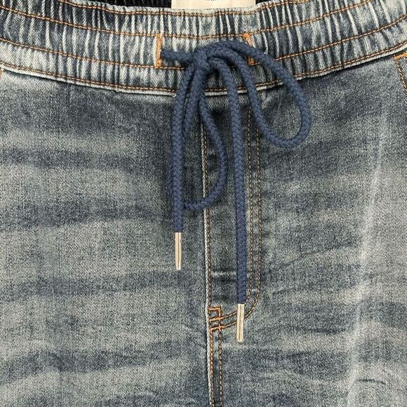 Lane Bryant Wide Leg Distressed Elastic Waist Pullon Jeans Size 18 - Picture 5 of 10